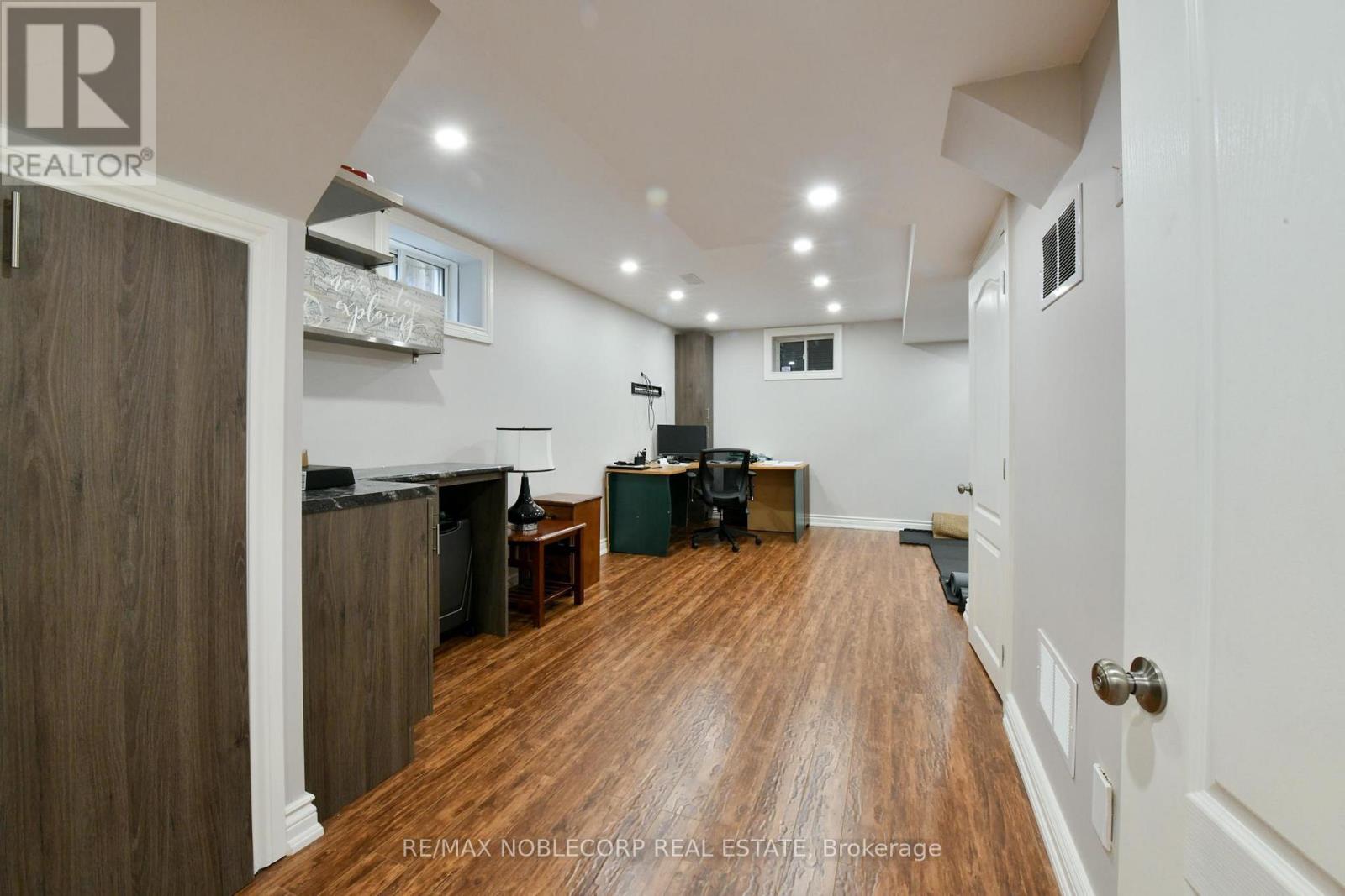 54 Long Street, Bradford West Gwillimbury, Ontario  L3Z 2A4 - Photo 30 - N12550620