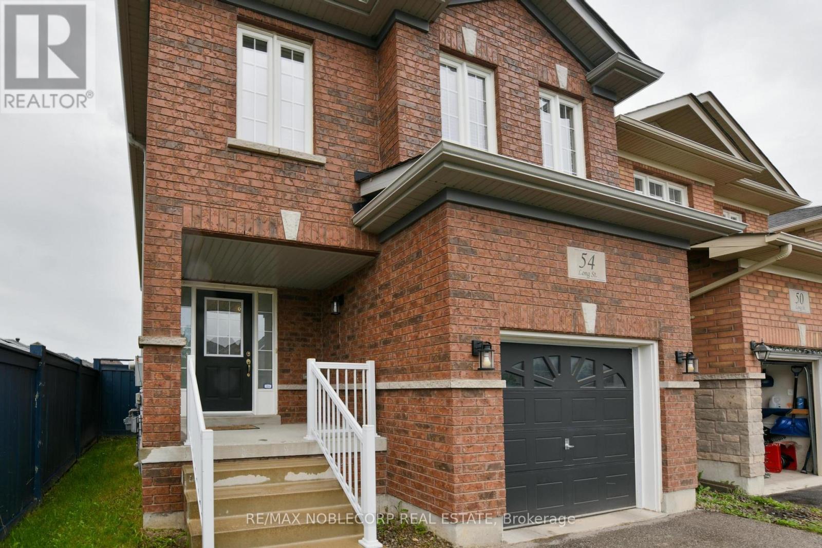 54 Long Street, Bradford West Gwillimbury, Ontario  L3Z 2A4 - Photo 4 - N12550620