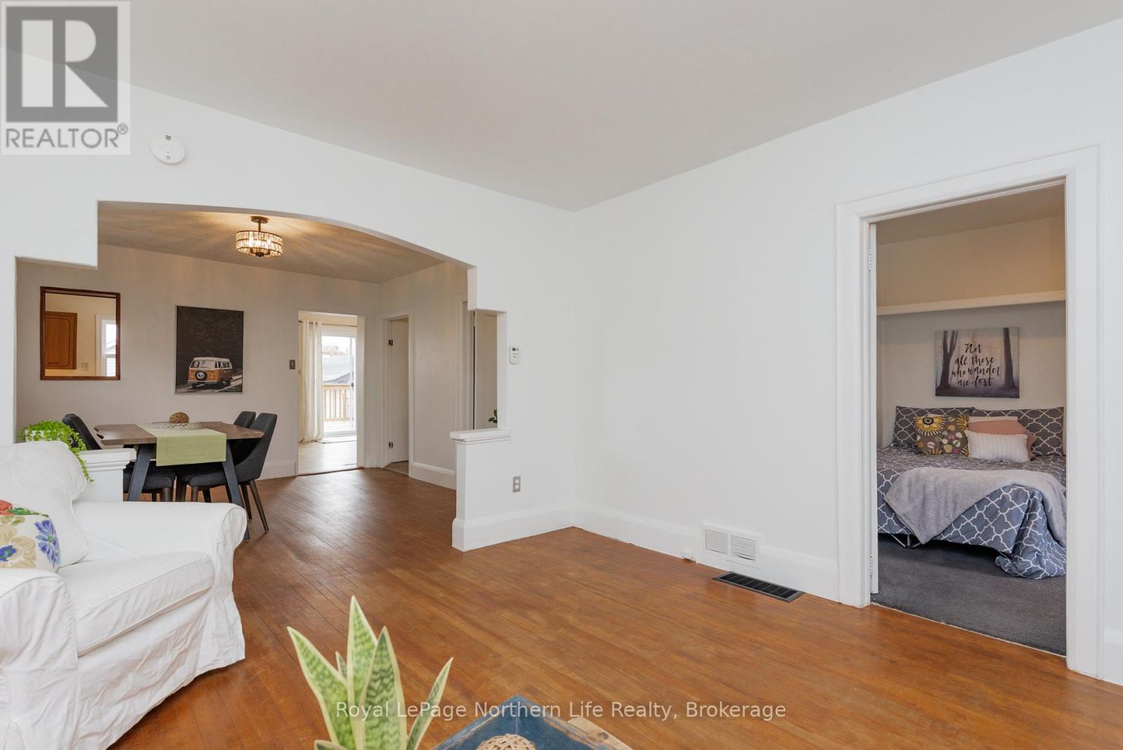 80 Lee Avenue, North Bay, Ontario  P1A 2J9 - Photo 12 - X12550692