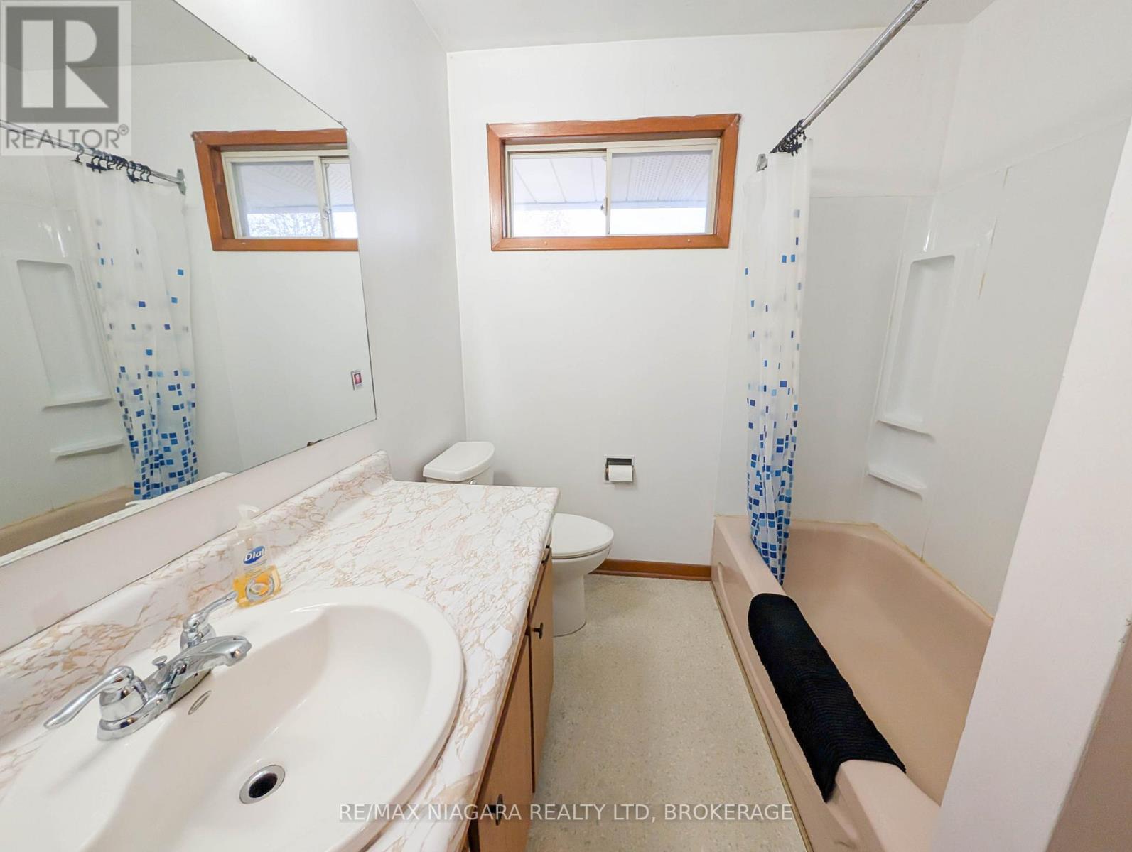 4171 Fernwood Crescent, Niagara Falls, Ontario  L2E 6J3 - Photo 13 - X12550894