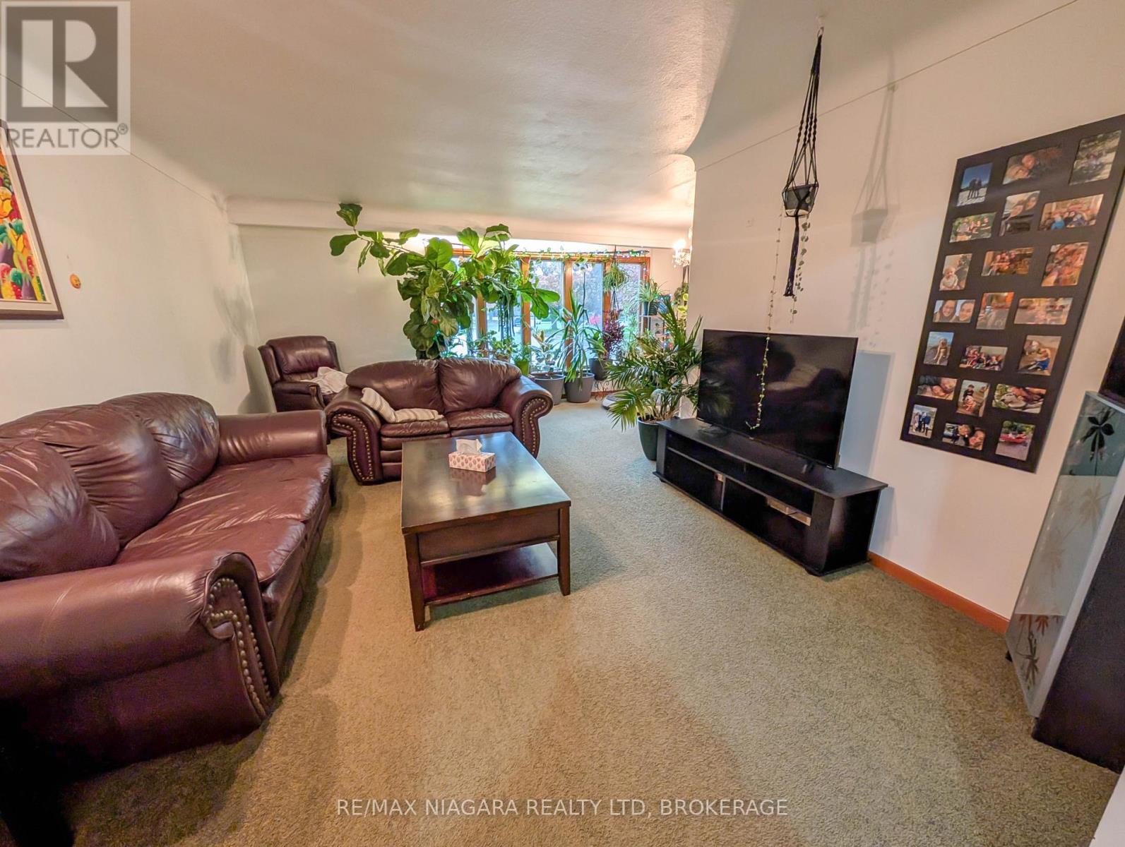 4171 Fernwood Crescent, Niagara Falls, Ontario  L2E 6J3 - Photo 3 - X12550894