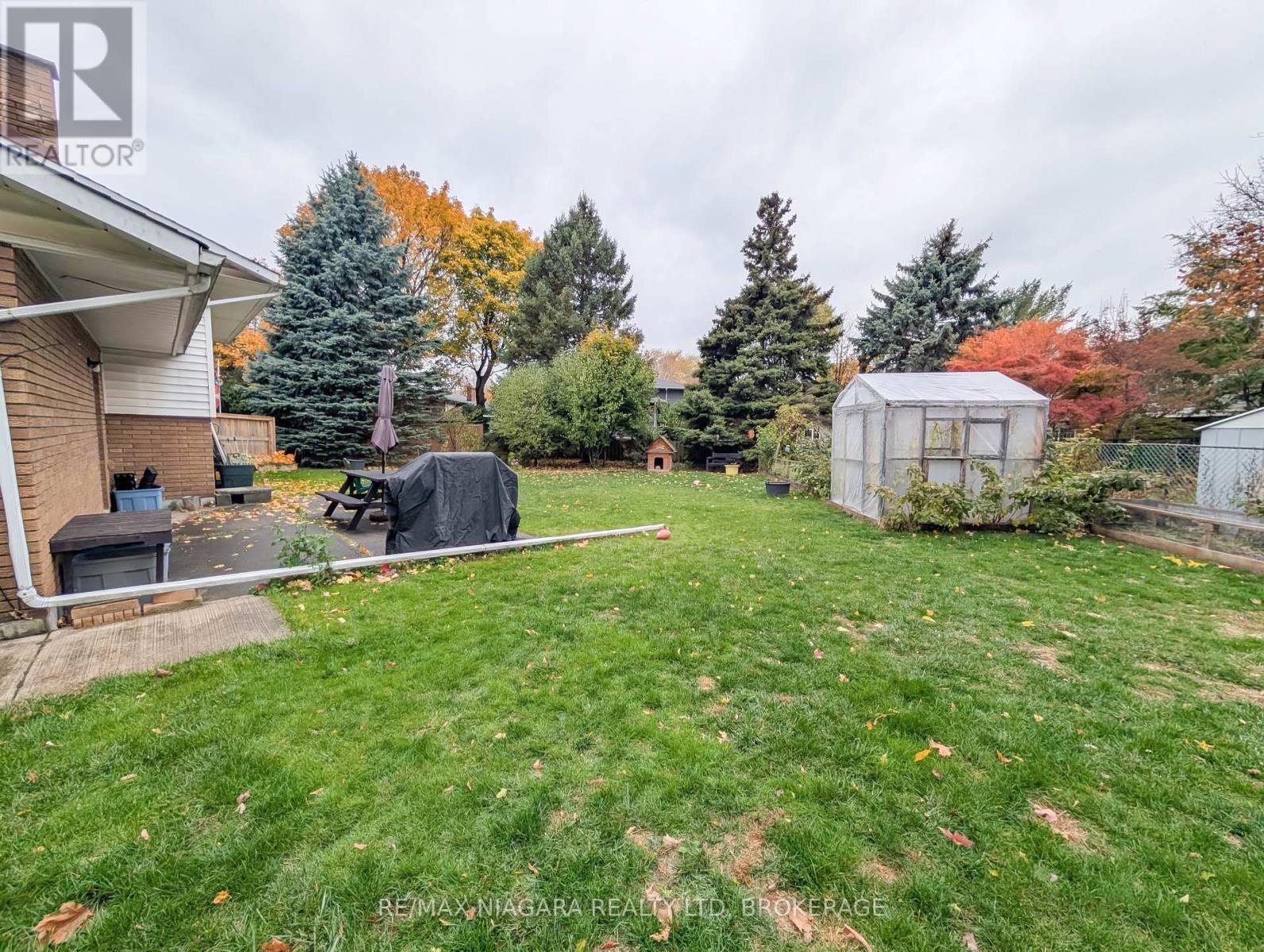 4171 Fernwood Crescent, Niagara Falls, Ontario  L2E 6J3 - Photo 33 - X12550894