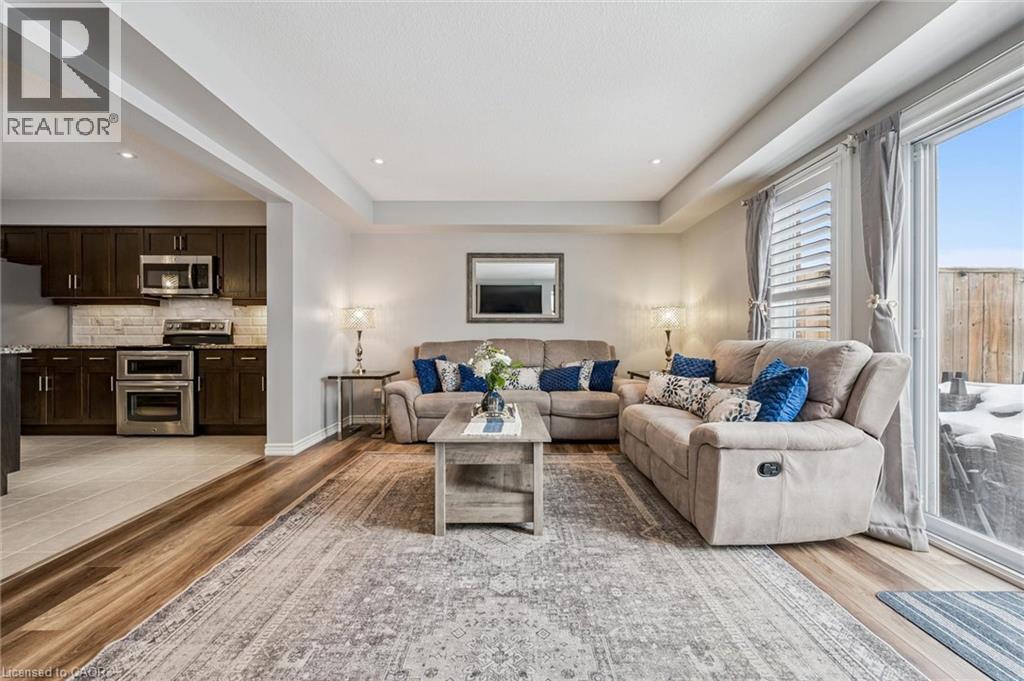 139 Couling Crescent, Guelph, Ontario  N1E 0K9 - Photo 10 - 40788695