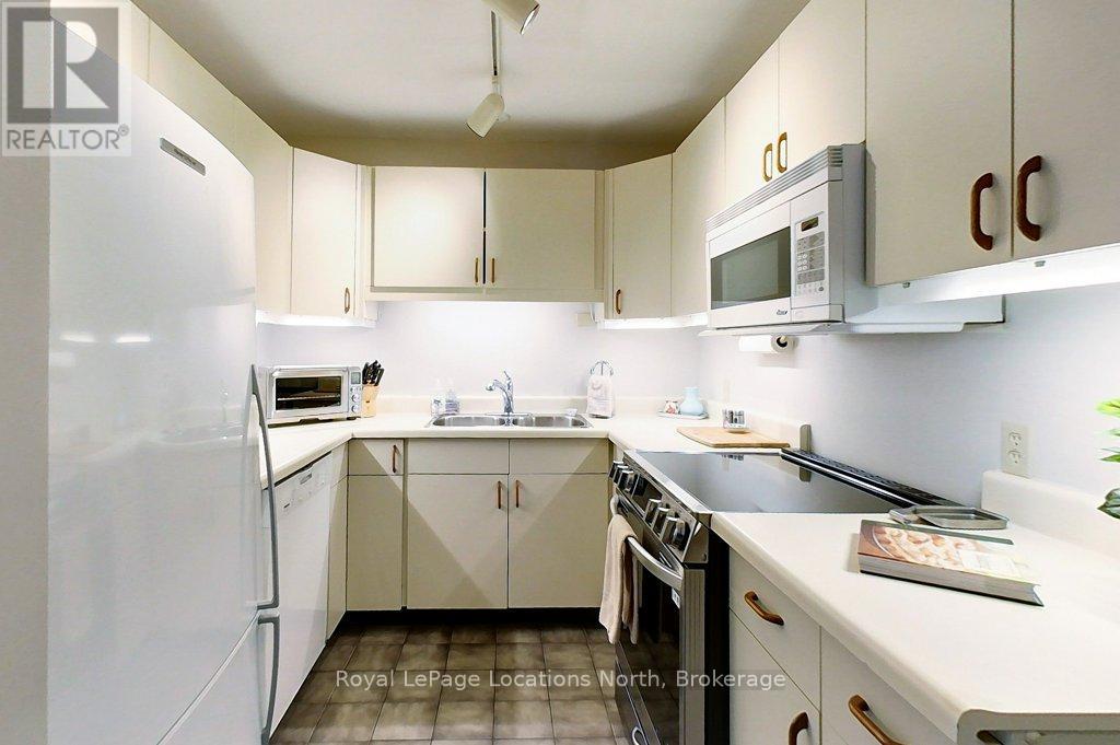 22 Trafalgar Road, Collingwood, Ontario L9Y 5G4 - Photo 11 - S12550784