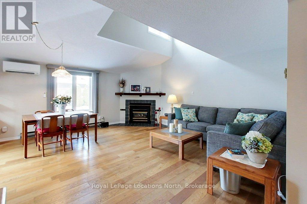 22 Trafalgar Road, Collingwood, Ontario L9Y 5G4 - Photo 3 - S12550784