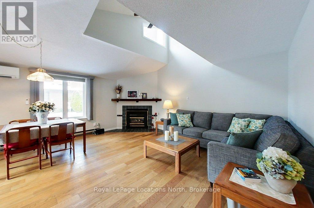 22 Trafalgar Road, Collingwood, Ontario L9Y 5G4 - Photo 4 - S12550784