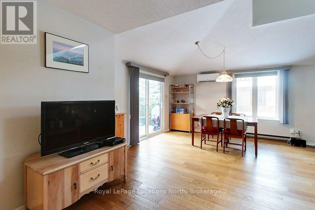 22 Trafalgar Road, Collingwood, Ontario L9Y 5G4 - Photo 7 - S12550784