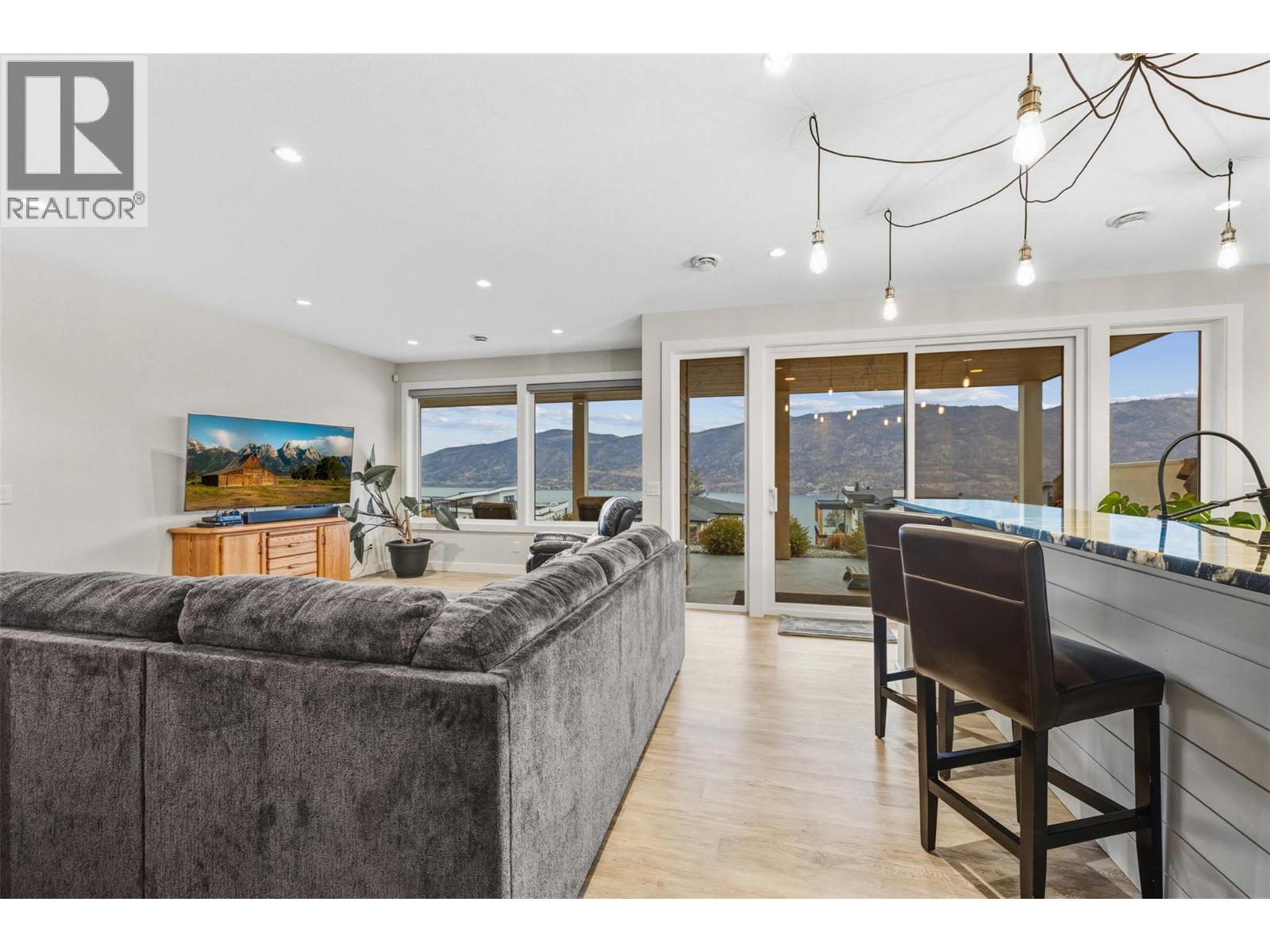 9438 Ledgestone Road, Lake Country, British Columbia  V4V 0A4 - Photo 34 - 10368838