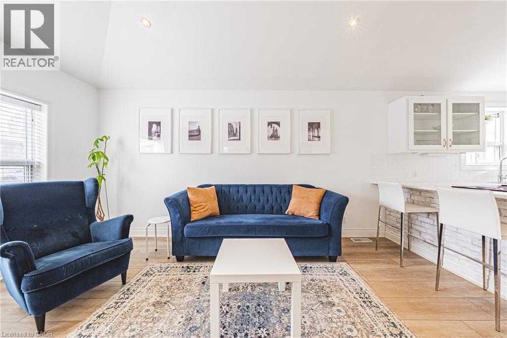 258 West 19th Street, Hamilton, Ontario L9C 4J4 - Photo 9 - 40788469