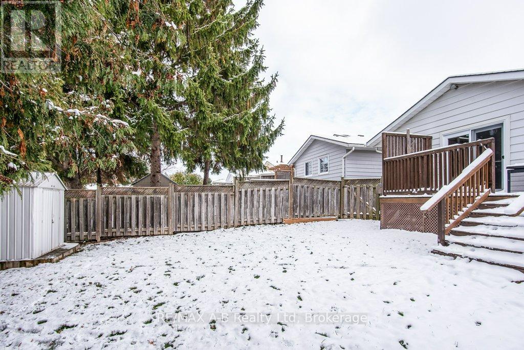 1047 Devonshire Avenue, Woodstock, Ontario N4S 5S1 - Photo 11 - X12550724