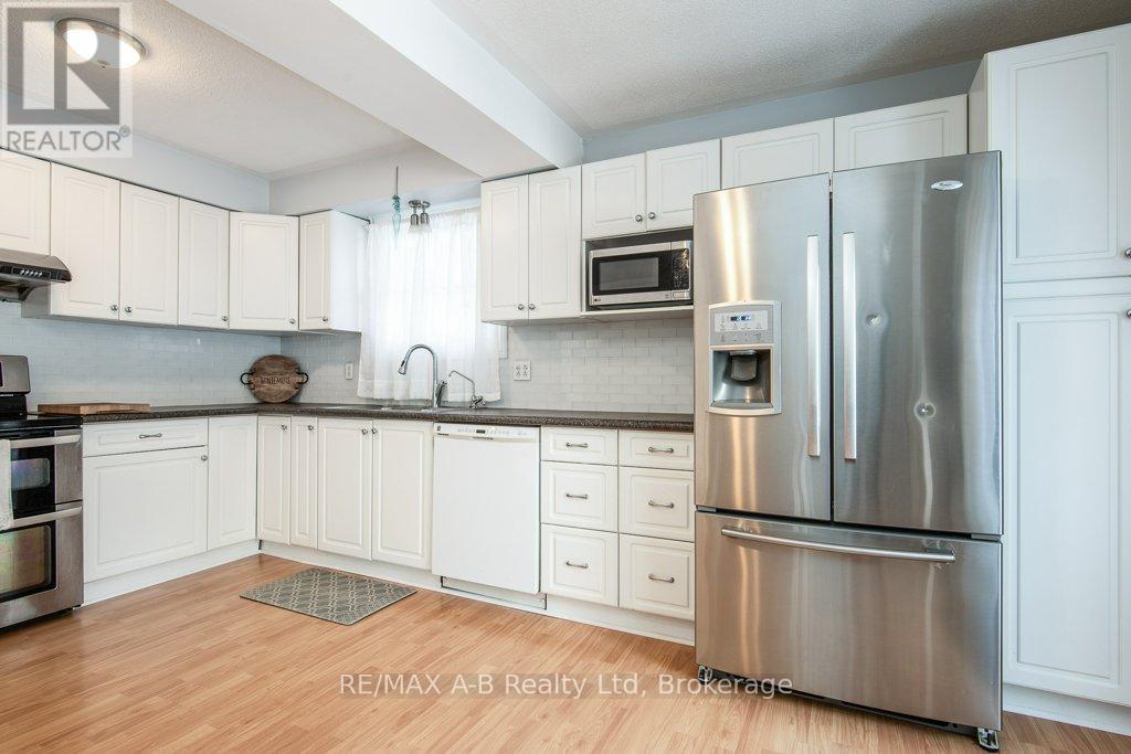 1047 Devonshire Avenue, Woodstock, Ontario N4S 5S1 - Photo 21 - X12550724