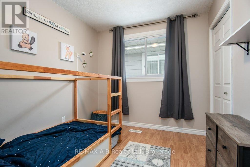 1047 Devonshire Avenue, Woodstock, Ontario N4S 5S1 - Photo 26 - X12550724