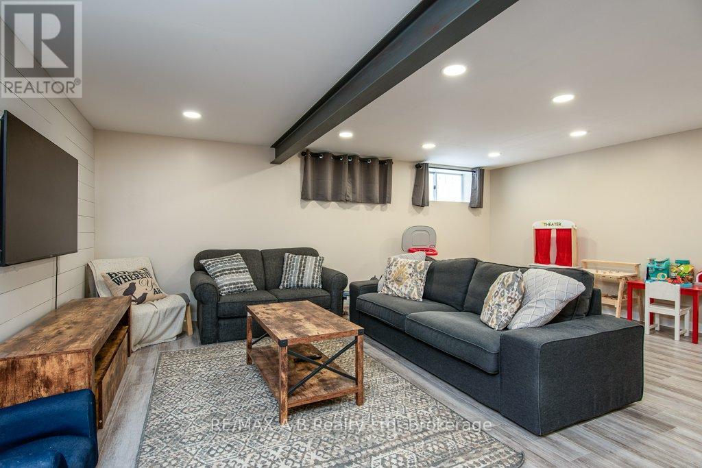 1047 Devonshire Avenue, Woodstock, Ontario N4S 5S1 - Photo 32 - X12550724