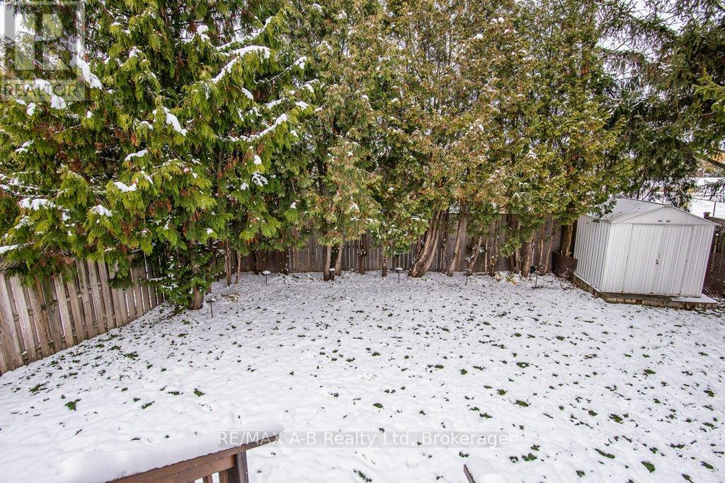 1047 Devonshire Avenue, Woodstock, Ontario N4S 5S1 - Photo 8 - X12550724