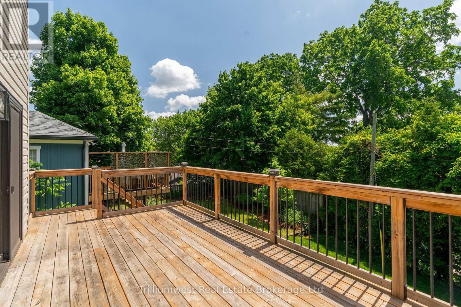 8 Chadwick Avenue, Guelph, Ontario N1H 3E4 - Photo 36 - X12550870