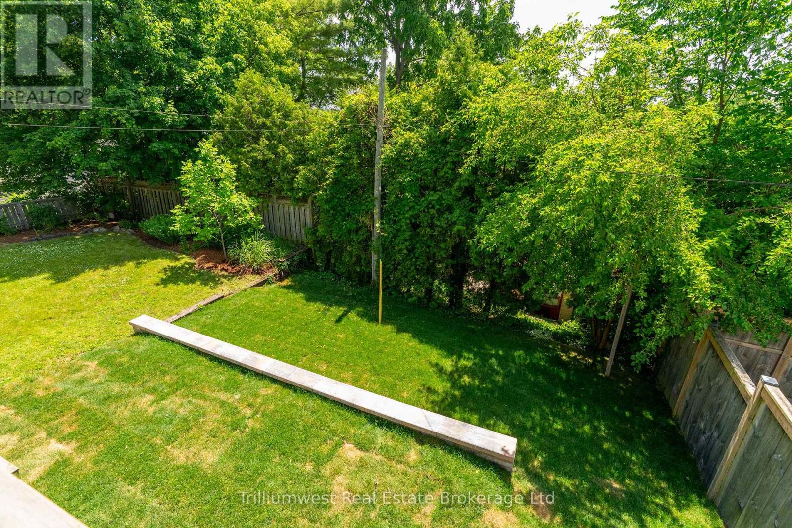 8 Chadwick Avenue, Guelph, Ontario N1H 3E4 - Photo 38 - X12550870