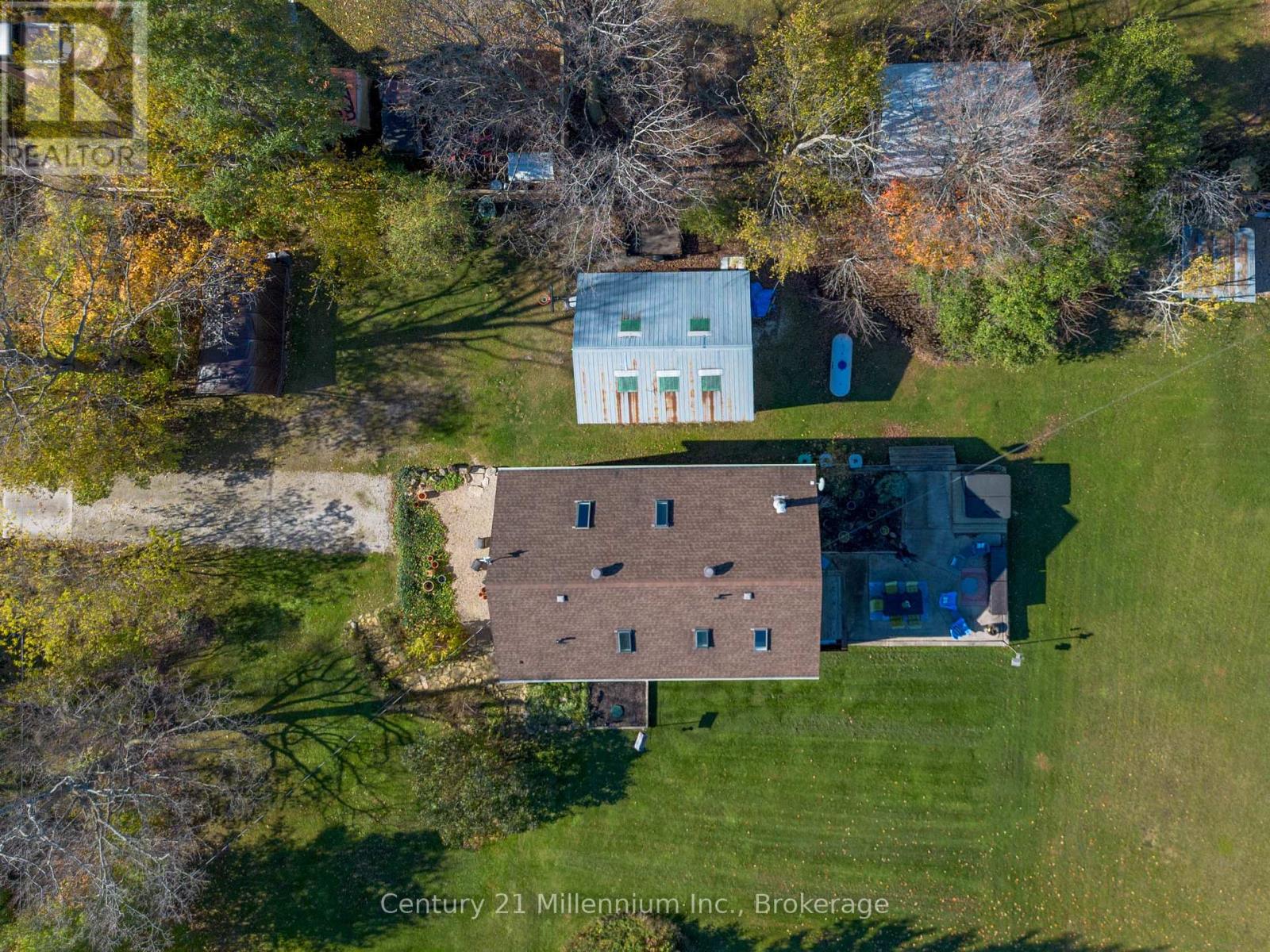 404223 Concession 20, Georgian Bluffs, Ontario N0H 1S0 - Photo 10 - X12550912