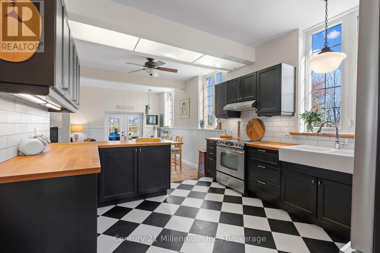 404223 Concession 20, Georgian Bluffs, Ontario N0H 1S0 - Photo 26 - X12550912