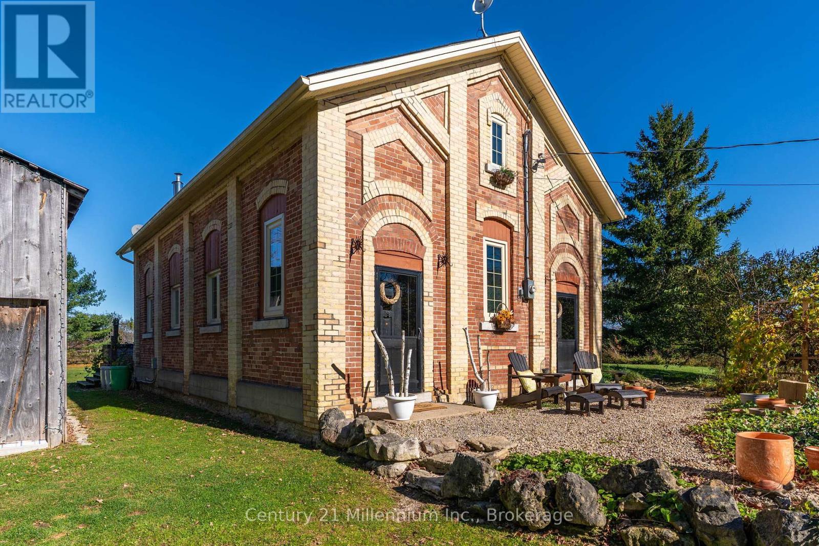 404223 Concession 20, Georgian Bluffs, Ontario N0H 1S0 - Photo 3 - X12550912