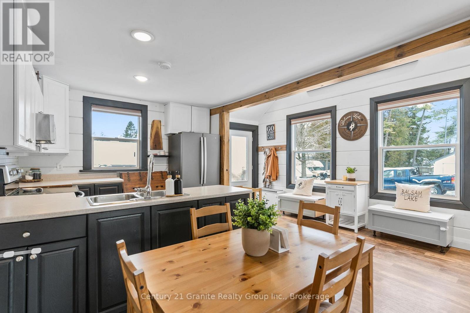 3 Lambs Lane, Kawartha Lakes, Ontario K0M 1G0 - Photo 11 - X12550920