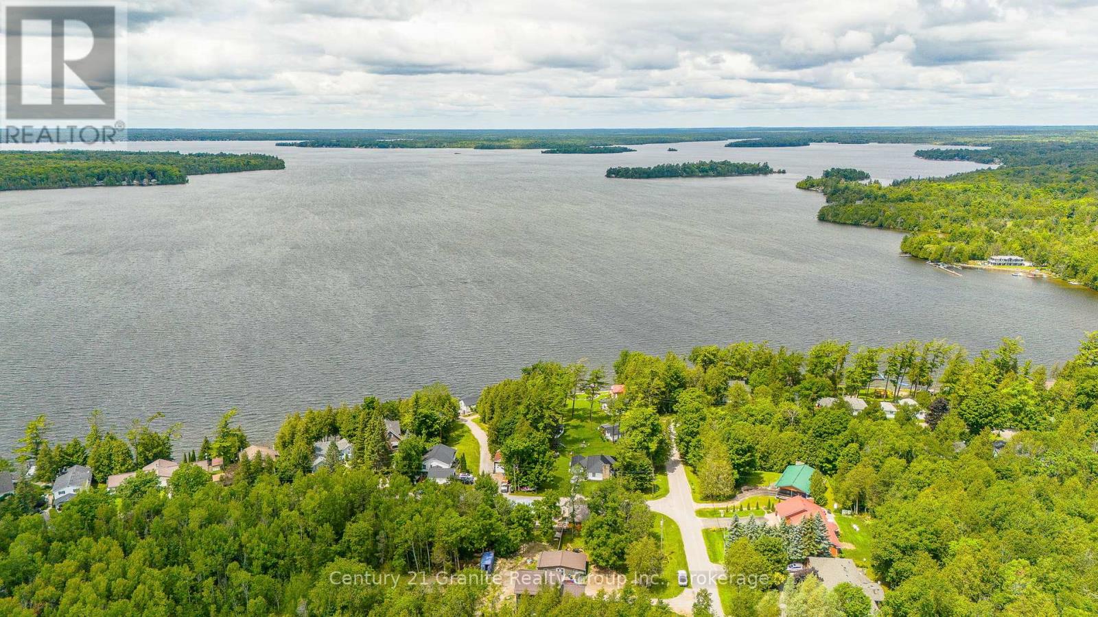 3 Lambs Lane, Kawartha Lakes, Ontario K0M 1G0 - Photo 45 - X12550920