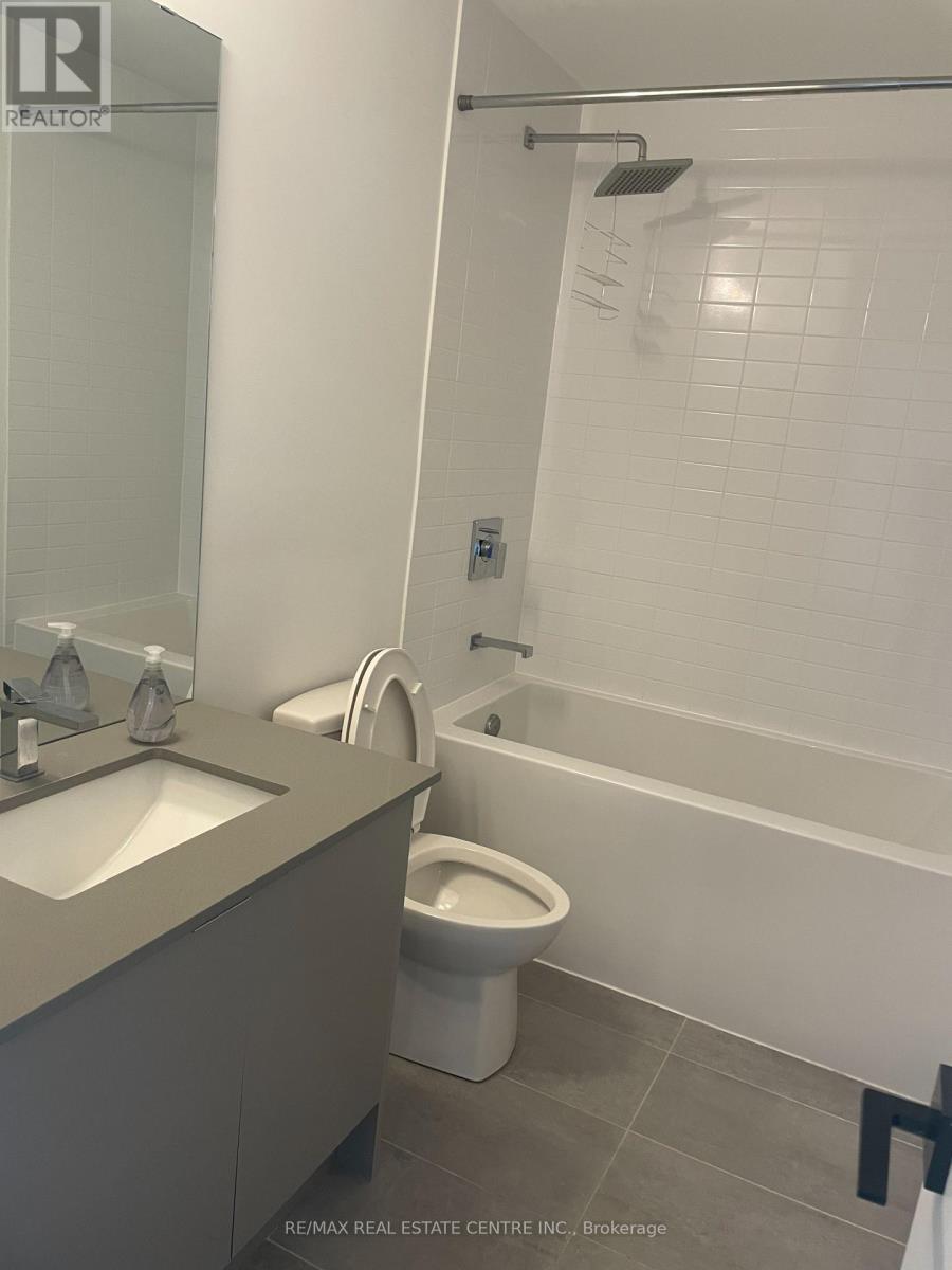 1112 - 2489 Taunton Road, Oakville, Ontario  L6H 3R9 - Photo 3 - W12550582