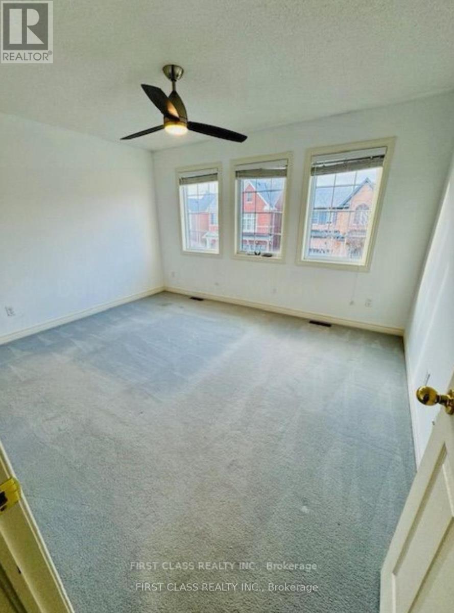 239 Dalgleish Gardens, Milton, Ontario  L9T 6Z8 - Photo 15 - W12550592