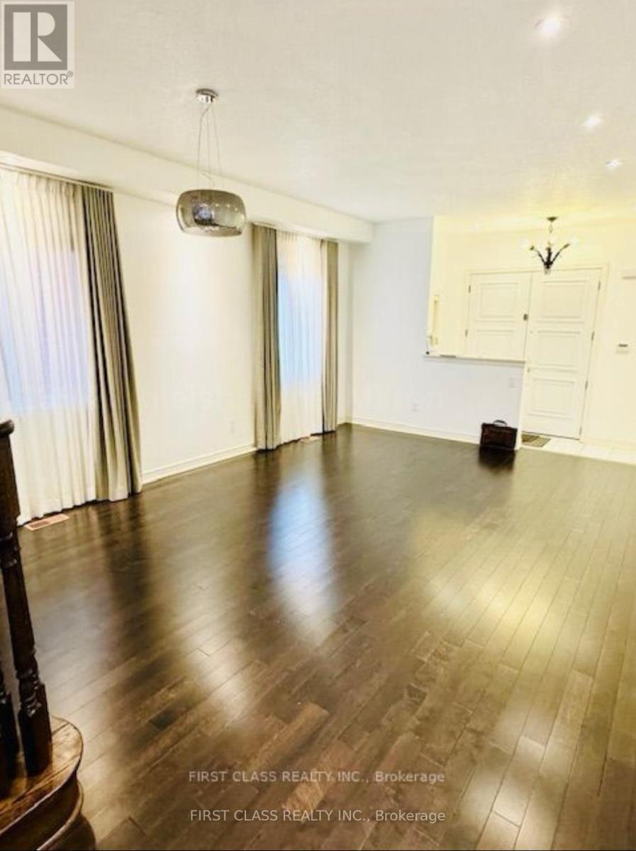 239 Dalgleish Gardens, Milton, Ontario  L9T 6Z8 - Photo 4 - W12550592