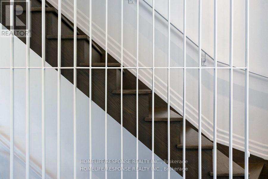 317 Westmoreland Avenue, Toronto, Ontario  M6H 3A4 - Photo 21 - W12550594