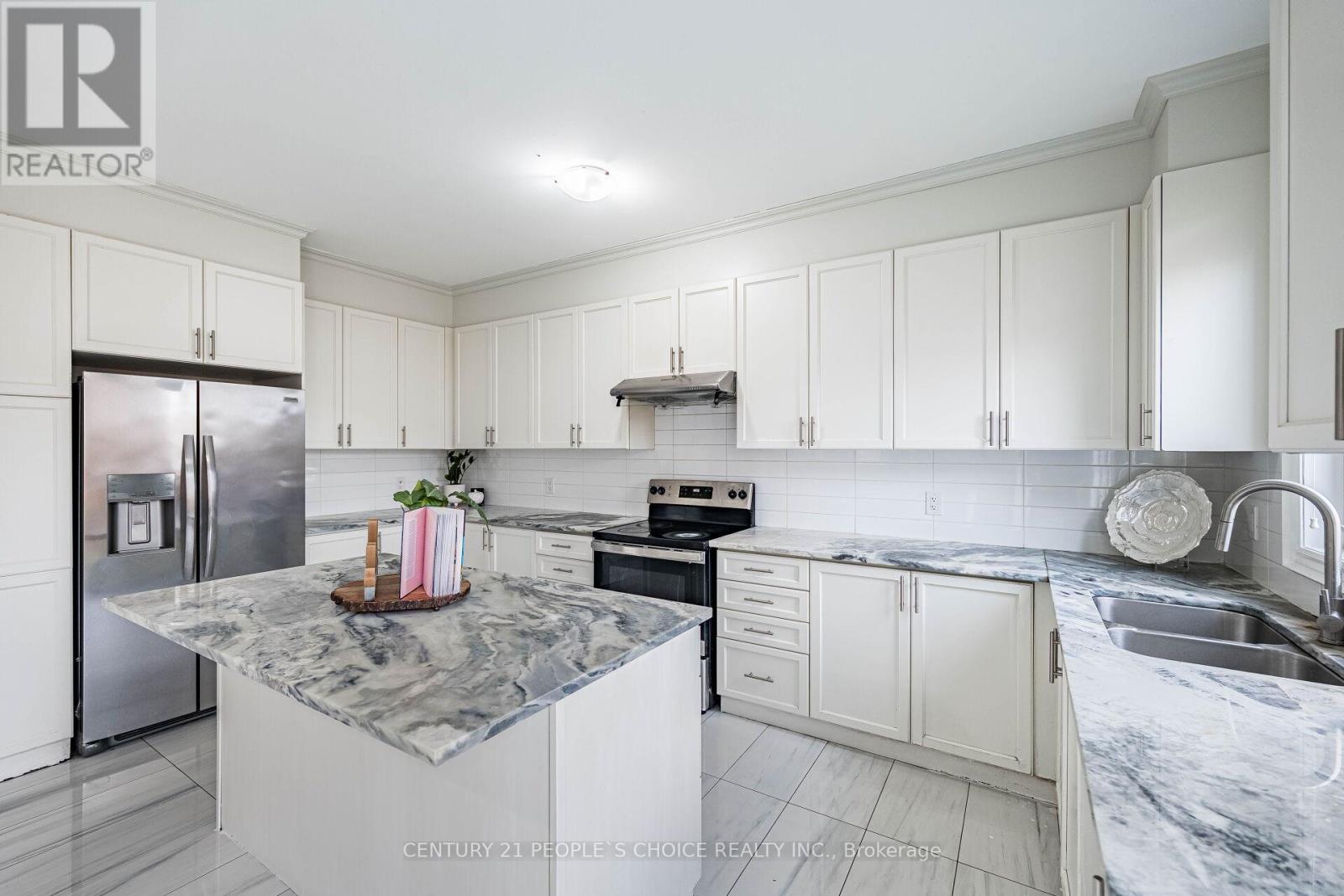 64 George Gray Drive, Brampton, Ontario  L6R 4B4 - Photo 17 - W12550622