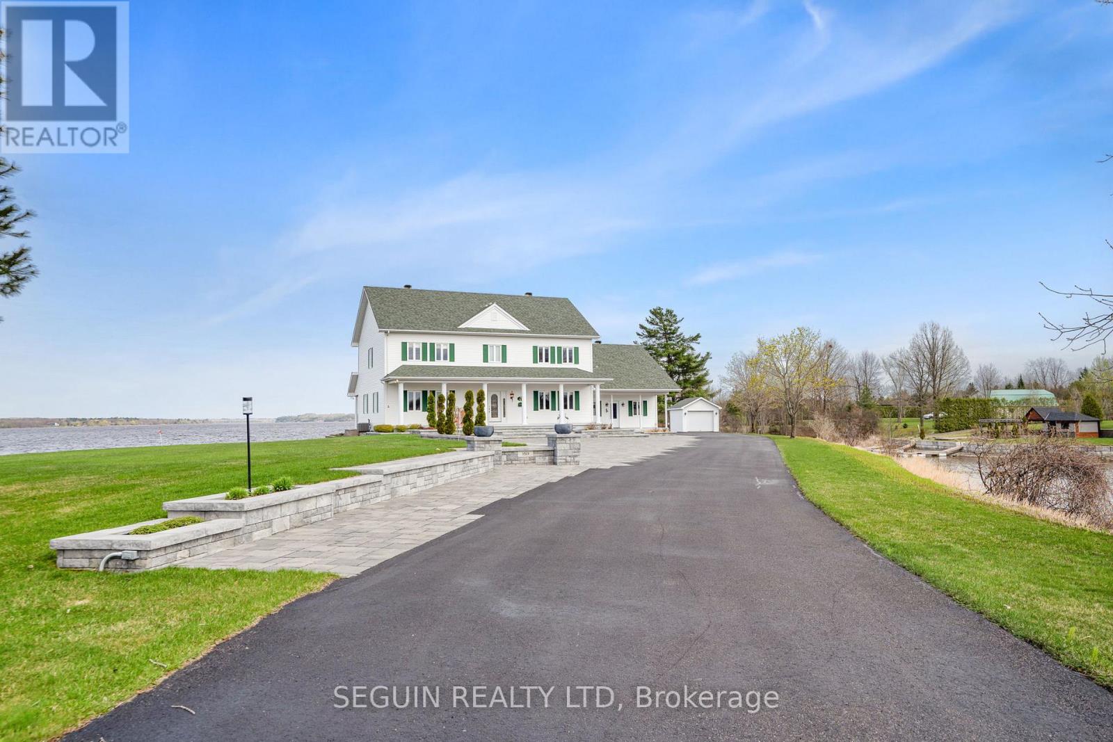 3519 Front Road, East Hawkesbury, Ontario K6A 2R2 - Photo 11 - X12550738