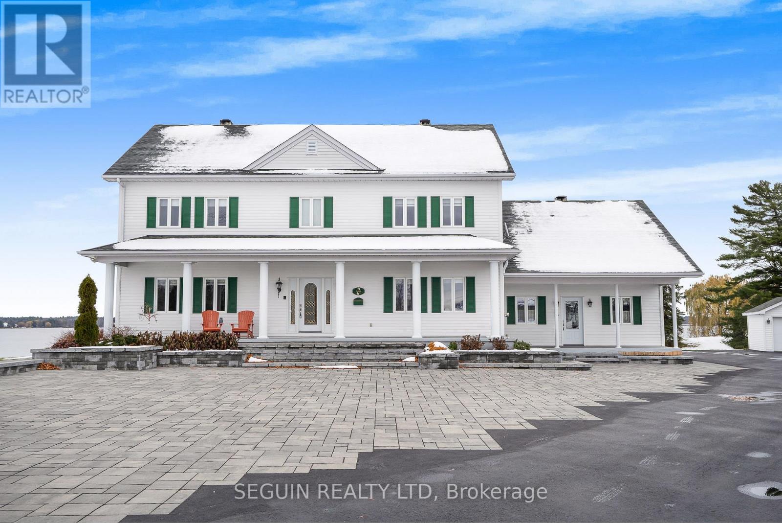 3519 Front Road, East Hawkesbury, Ontario K6A 2R2 - Photo 3 - X12550738