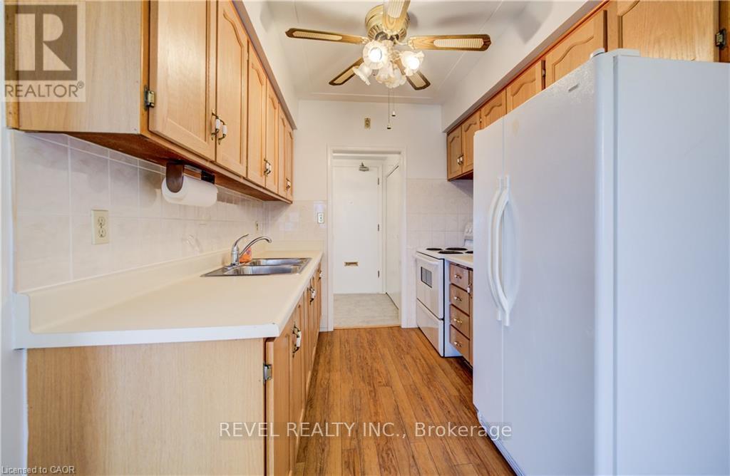 503 - 8 Woodman Drive S, Hamilton, Ontario  L8K 4C9 - Photo 14 - X12550632