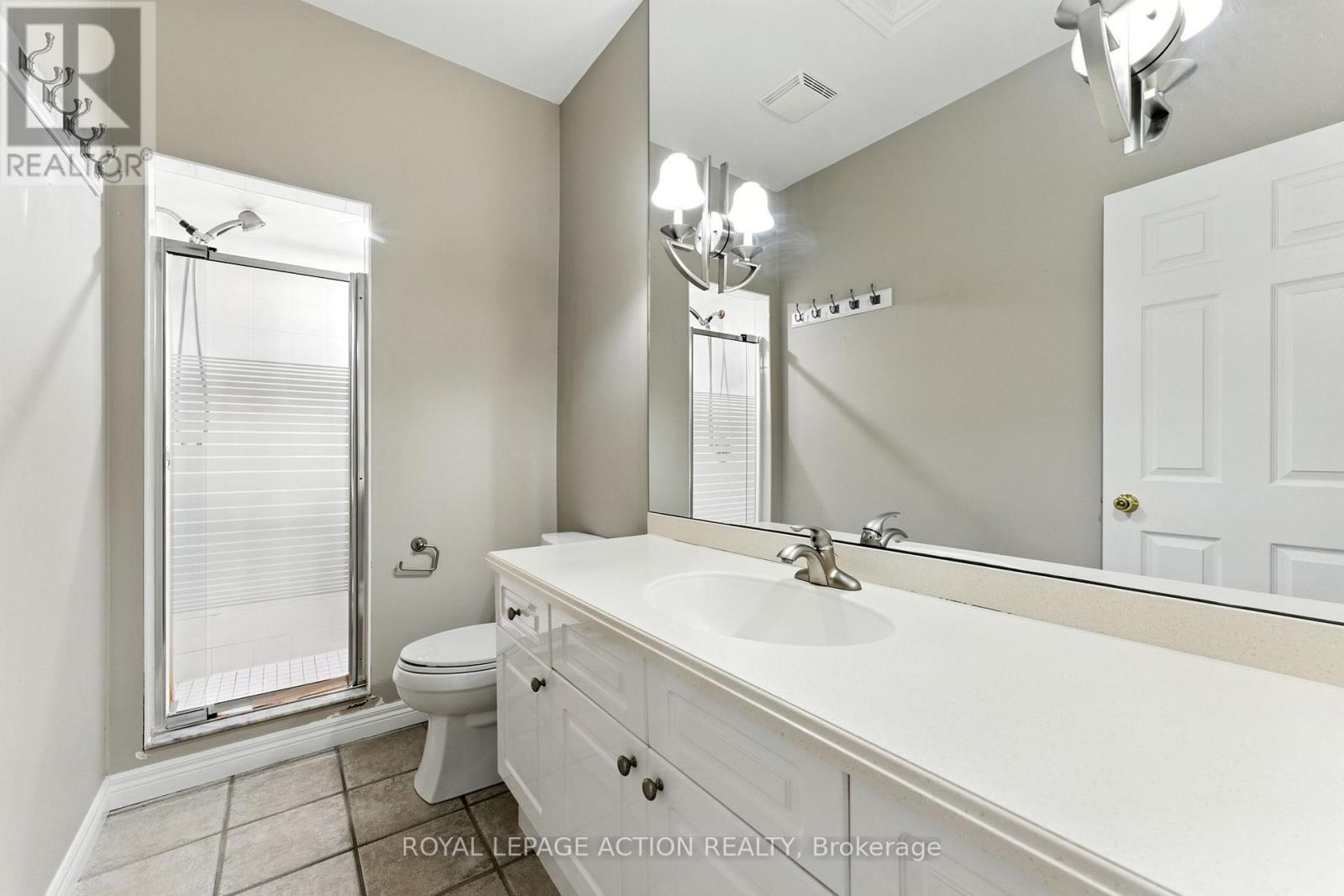 16 - 24 Hardy Road, Brantford, Ontario N3T 5K6 - Photo 21 - X12550666