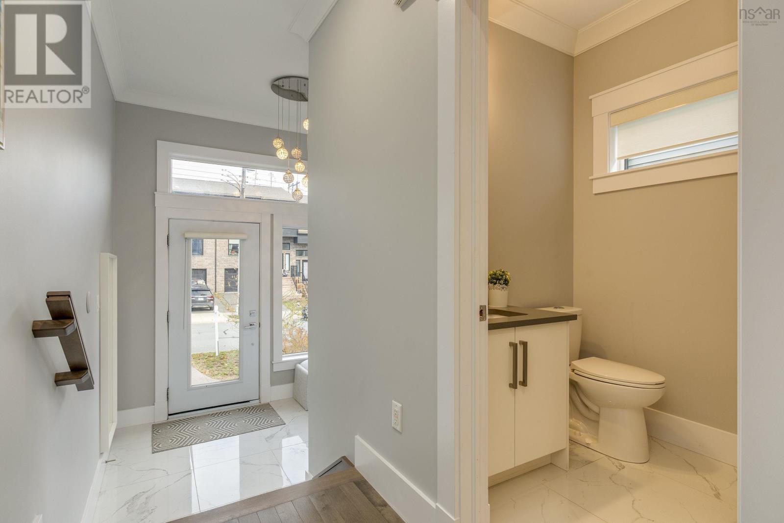 Property at 99 Tilbury Avenue image 5