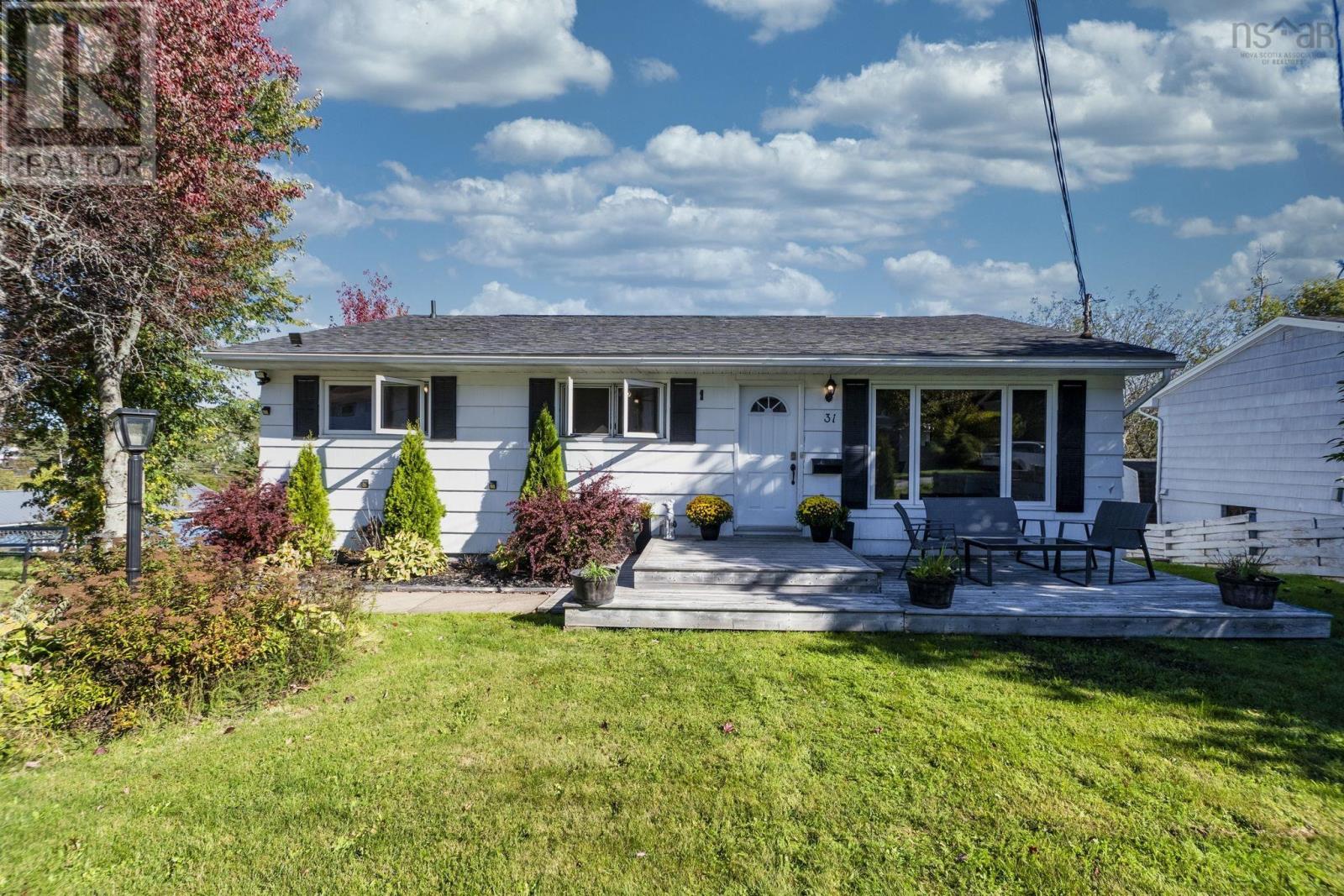 Property at 31 Ridge Avenue image 2