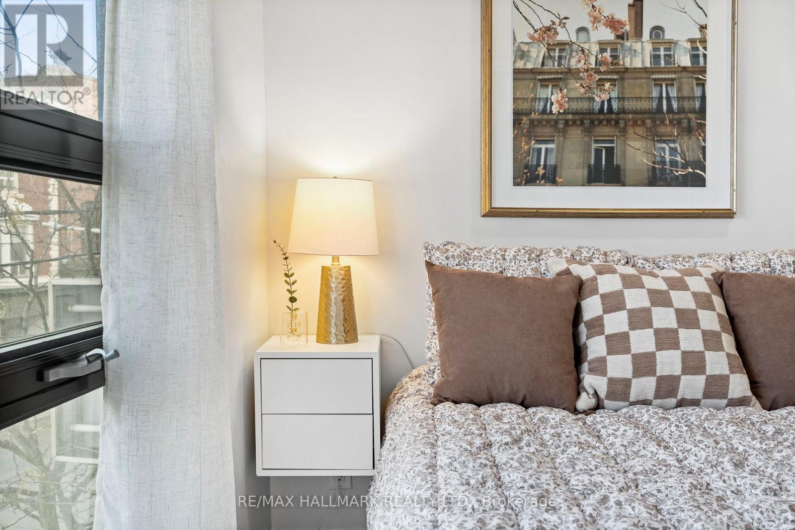 207 - 1239 Dundas Street W, Toronto, Ontario  M6J 1X6 - Photo 16 - C12550686