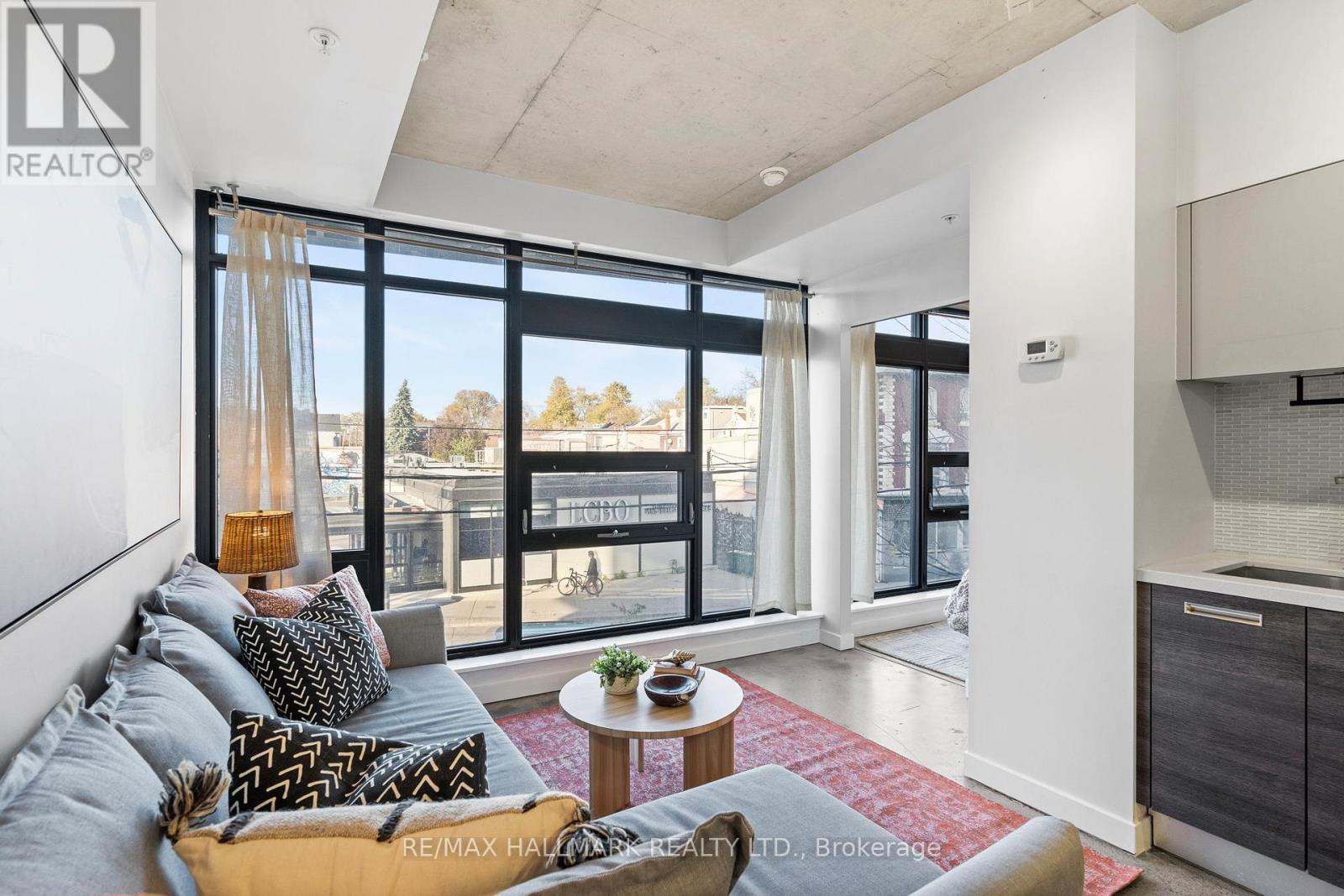 207 - 1239 Dundas Street W, Toronto, Ontario  M6J 1X6 - Photo 4 - C12550686