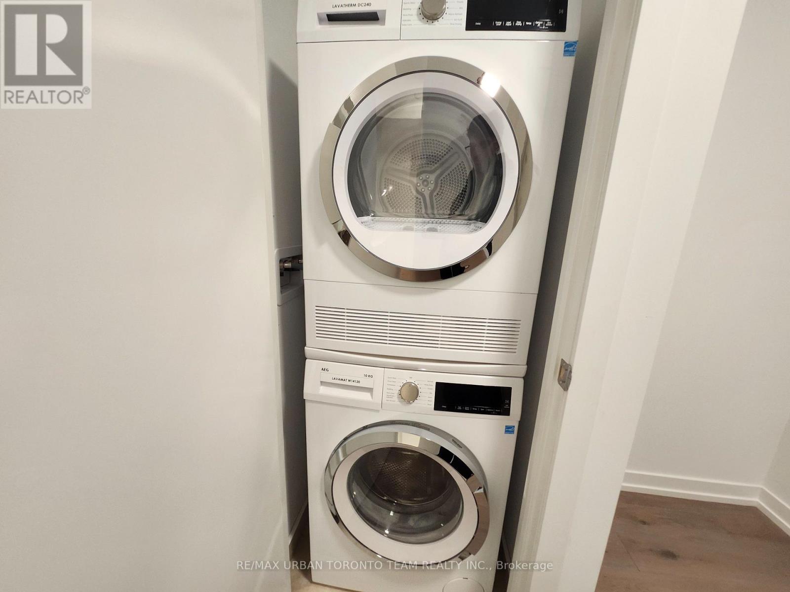 301 - 771 Yonge Street, Toronto, Ontario  M4W 2G4 - Photo 10 - C12550688