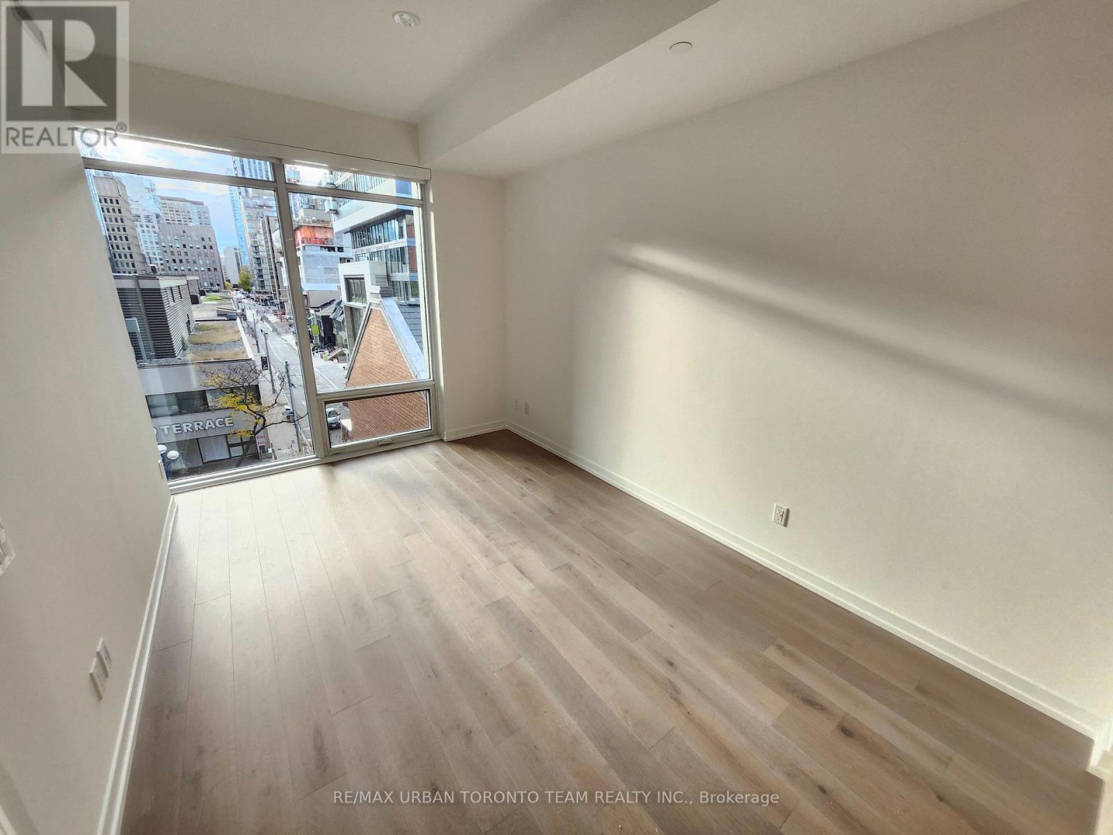 301 - 771 Yonge Street, Toronto, Ontario  M4W 2G4 - Photo 6 - C12550688