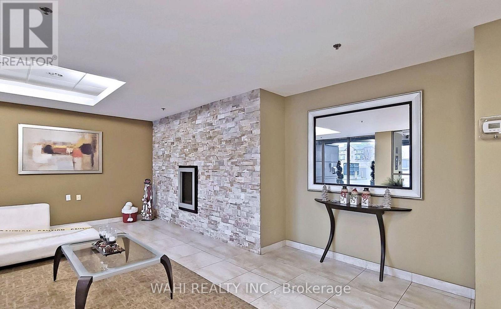 210 - 920 Sheppard Avenue W, Toronto, Ontario  M3H 0A2 - Photo 6 - C12550704