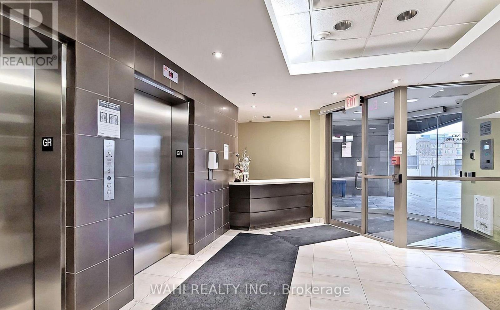 210 - 920 Sheppard Avenue W, Toronto, Ontario  M3H 0A2 - Photo 7 - C12550704