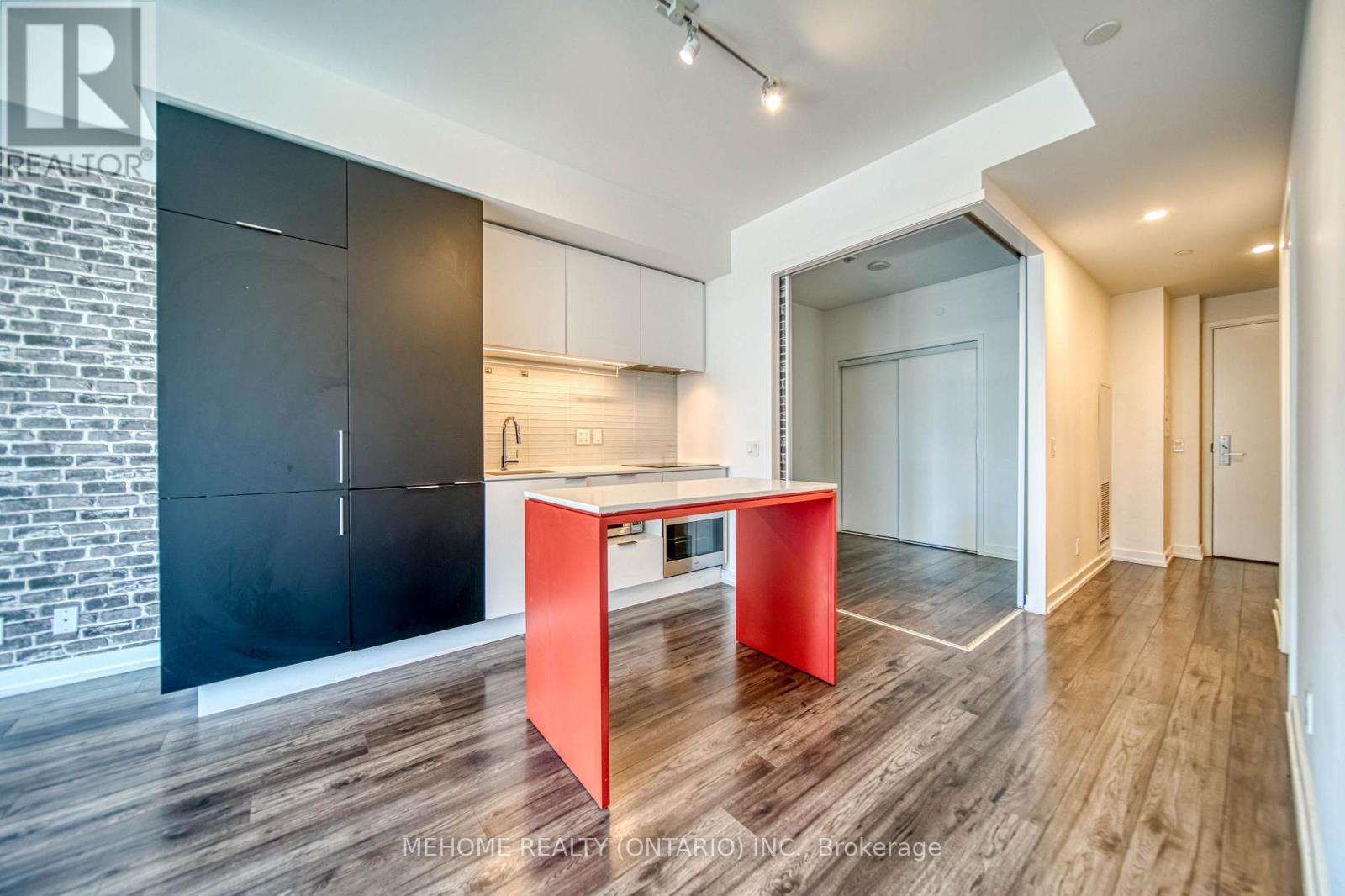 1307 - 33 Helendale Avenue, Toronto, Ontario  M4R 1C5 - Photo 12 - C12550722