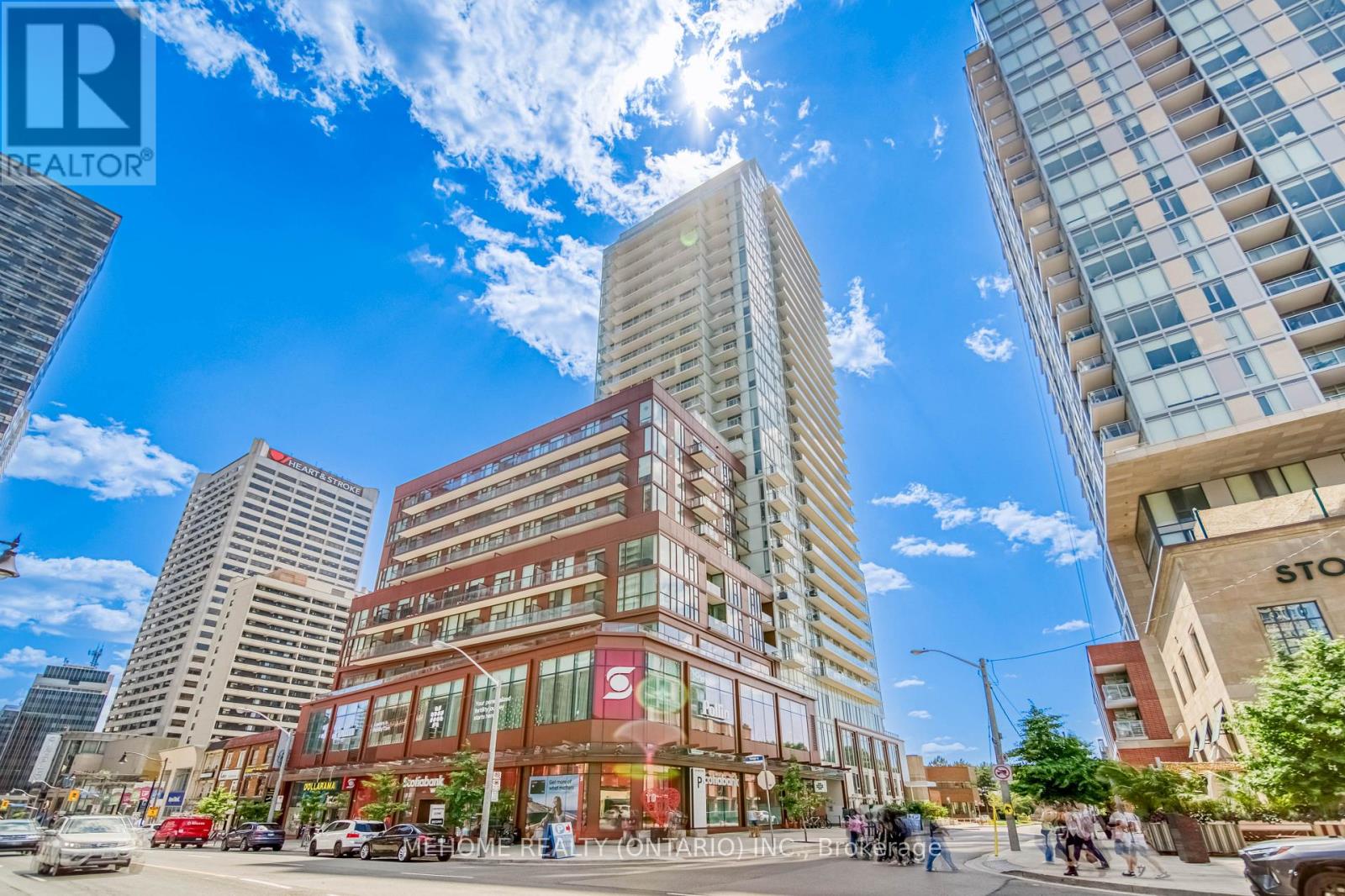 1307 - 33 Helendale Avenue, Toronto, Ontario  M4R 1C5 - Photo 2 - C12550722