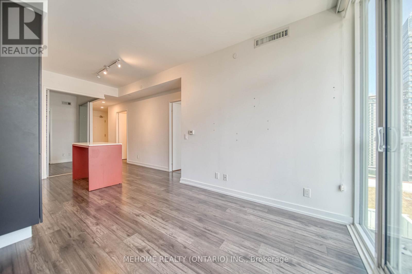 1307 - 33 Helendale Avenue, Toronto, Ontario  M4R 1C5 - Photo 20 - C12550722