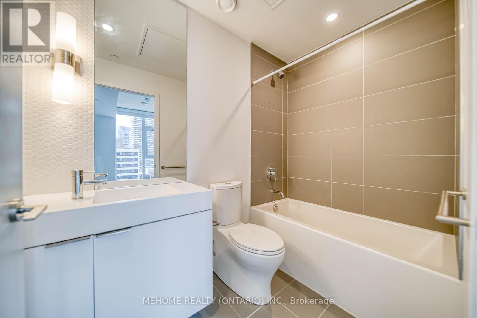 1307 - 33 Helendale Avenue, Toronto, Ontario  M4R 1C5 - Photo 25 - C12550722