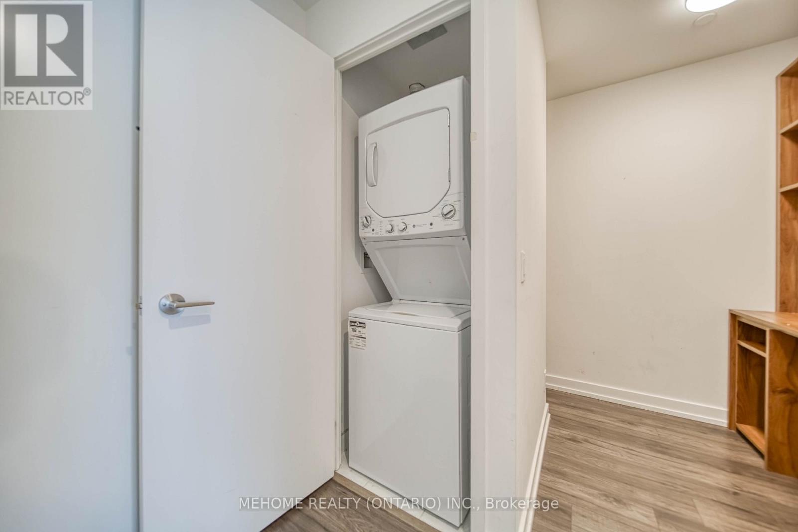 1307 - 33 Helendale Avenue, Toronto, Ontario  M4R 1C5 - Photo 29 - C12550722