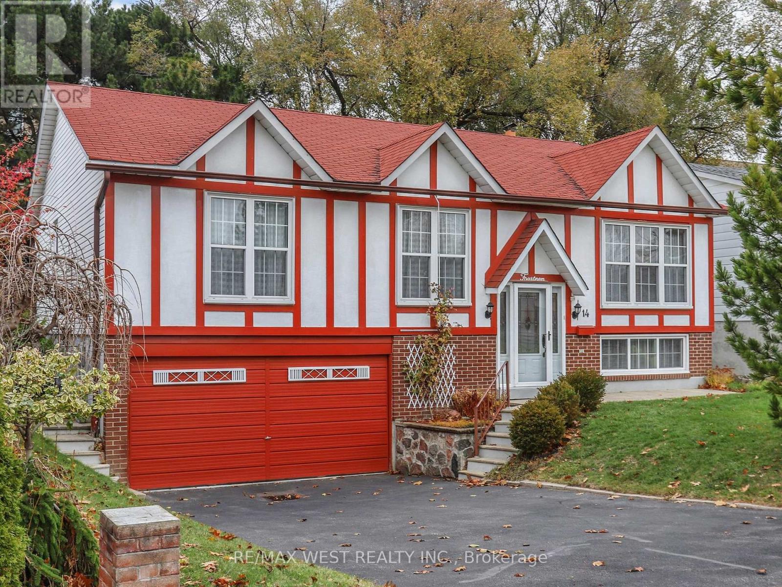 14 CHALET ROAD, Toronto, Ontario