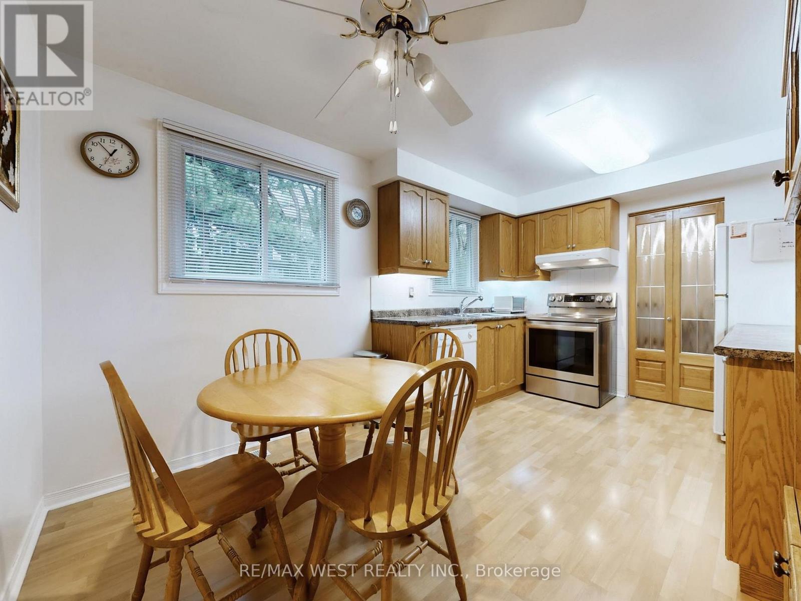 14 Chalet Road, Toronto, Ontario  M2J 3V4 - Photo 13 - C12550728