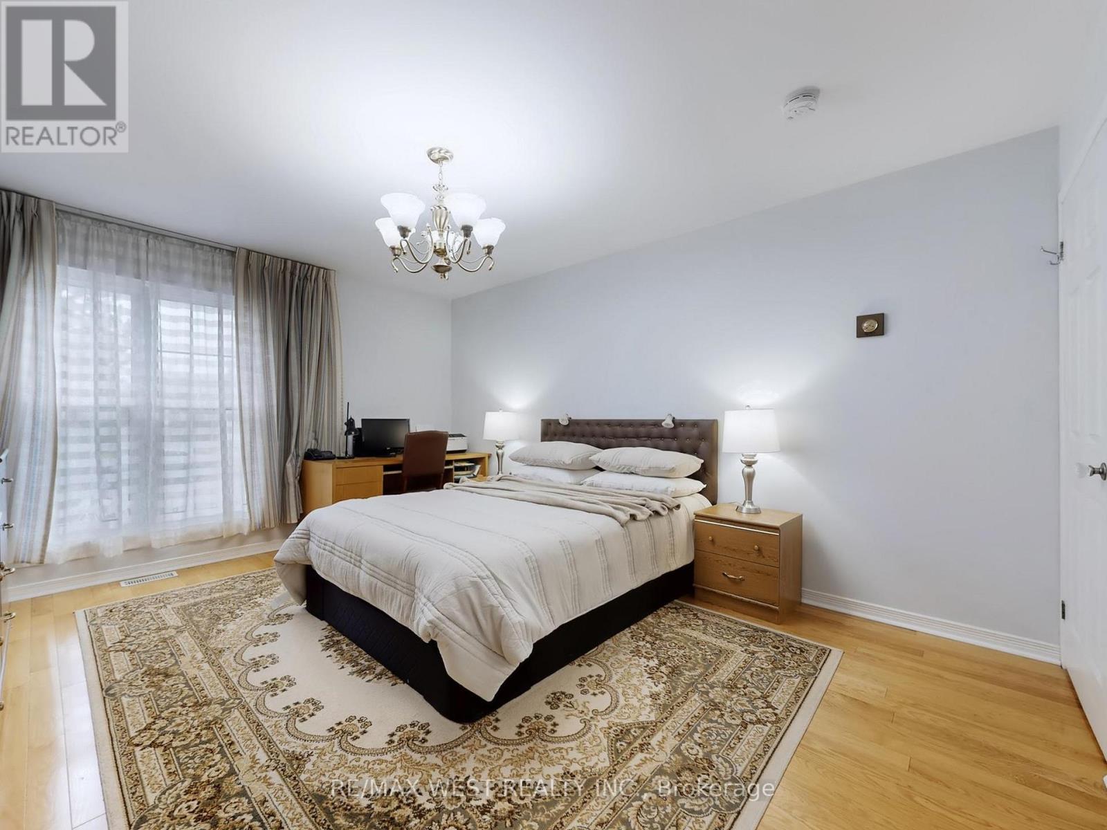 14 Chalet Road, Toronto, Ontario  M2J 3V4 - Photo 14 - C12550728